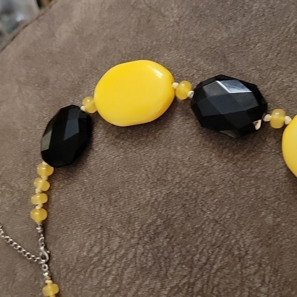 Vtg 1980s Bumblebee Glass Knot Beaded Chunky Statement Necklace - Picture 4 of 5